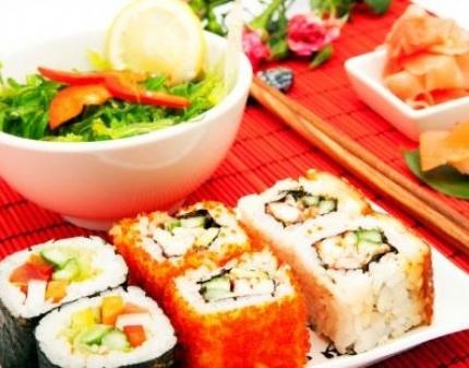 Только Ваша Япония! Скидка 50% на доставку суши от sushi-luxe! Окинава ролл в подарок!